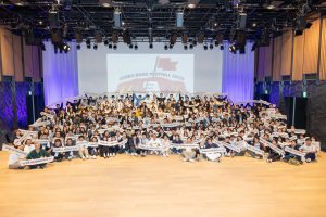 仲間の挑戦を称え、会社と個人のさらなる成長を再決意！　今年も『ULURU Ayers Rock Festival』を開催しました！